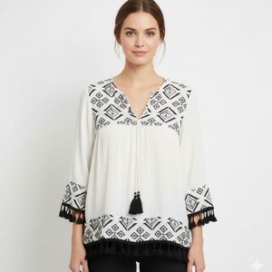 Misa Los Angeles White Black Tassel Trim Top Small